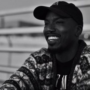 Meet your Posher, Avery